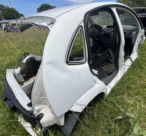 Repuestos de Citroen C3 por PARTES / REPUESTOS